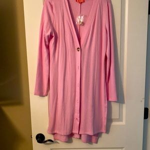 NWOT All Worthy women’s long sweater pink XS with side slits light weight
